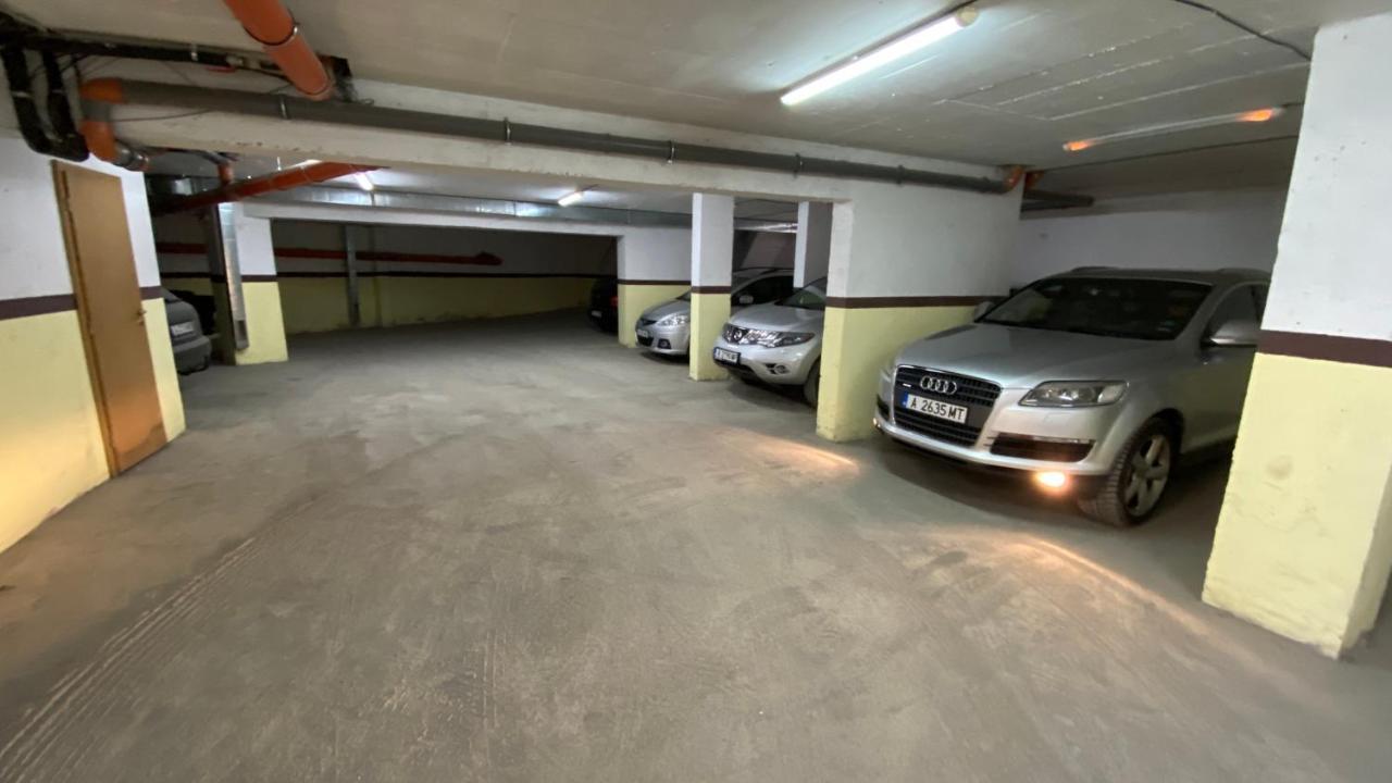 Apartament Deluxe Karina-Free Parking Burgas by Eksteriør bilde
